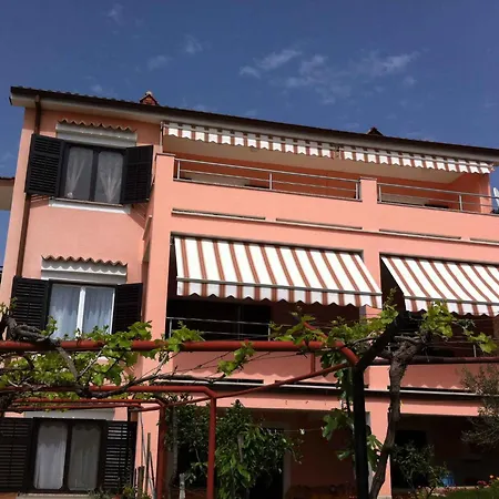 Apartment Pula, Istria 18
